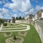 Appartement Radieux T3 Au Centre De Vannes